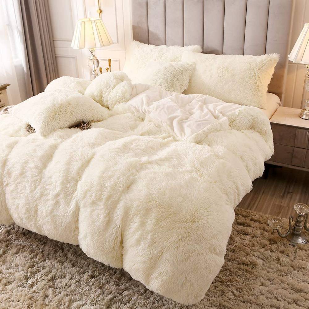 Faux Fur Quilt Cover Set: image 3